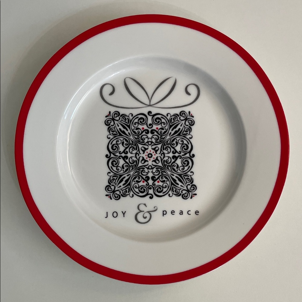 Holiday Plate Set - Picture 6 of 6